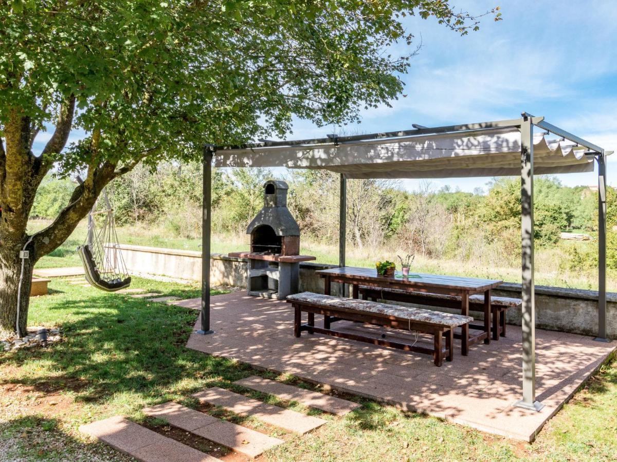 מוטובון Holiday Home Poje - Mvn251 By Interhome מראה חיצוני תמונה