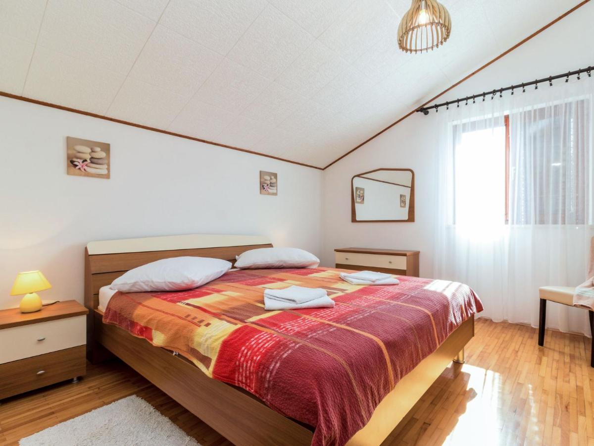 מוטובון Holiday Home Poje - Mvn251 By Interhome מראה חיצוני תמונה